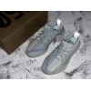 広告 yeezy ブースト 350 V2 「clwh」 FW3043