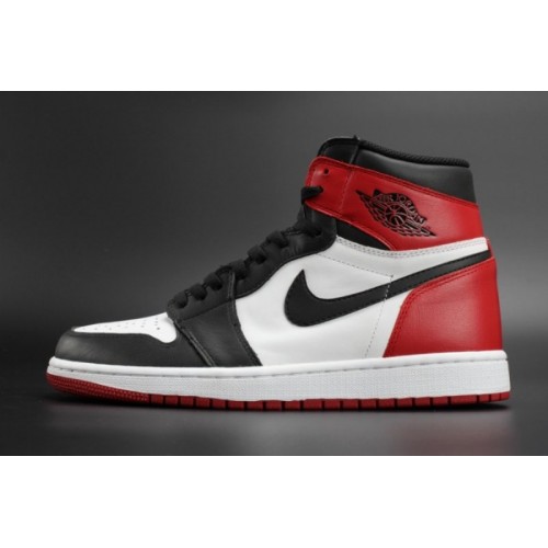 AIR JORDAN 1 High OG "Black Toe" white/ black-varsity red mens 555088-125