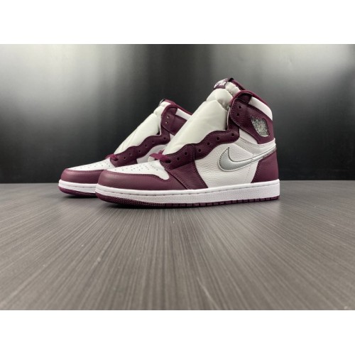 Air Jordan 1 High OG Bordeaux